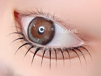 ラミー(Lamie)/人気No.1束感まつ毛パーマ