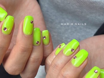 マリーネイルズ 表参道店(MARIE NAILS)/￥6,900 ネオン ストーン 0205a