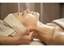 グラツィア(Grazia)/首コリ睡眠改善[池袋]