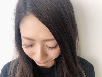 エム(M)/印象を左右する『まつ毛』