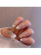 ルーミー アンド コー(Roomy&co.)/フレンチネイル