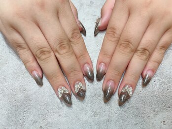 アイボリードット(ivory.)/Y2Kネイル