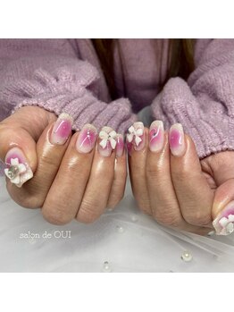 ガーリーチークネイル