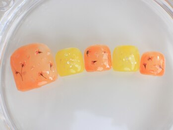 ネイルサロン あかねいろ/夏色フット　押し花アート