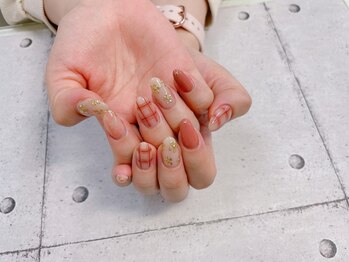 ネイル ビューティーマジック 葛西本店/ チェック柄ネイル