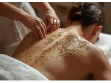 エステティックサロン フェリス(Aesthetic salon FELIZ)の雰囲気（これからの季節ボディハーブピーリングがおすすめ♪）