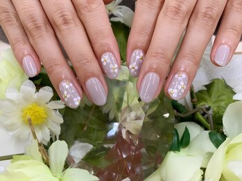 プルミエ ネイル(Premier Nail)/ホロのお花がキュート!