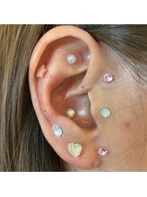 プレッシュ(Presh)/耳つぼジュエリー＋耳マッサージ