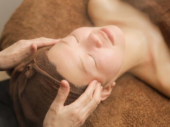 トゥシェワン(Toucher.one)/