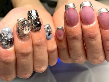 エイト(8)の写真/カラー300色～/エアジェル取扱い◎【定額アートコース¥7500~】パラジェル/フィルインでお気に入りが長持ち!