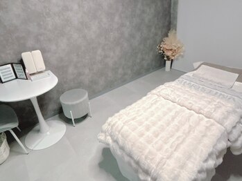 レアリゼ(Realiser)の写真/【あなたのためのお肌管理サロン】完全都度払い×夜21時まで営業♪お肌の状態に合わせて通えます◎