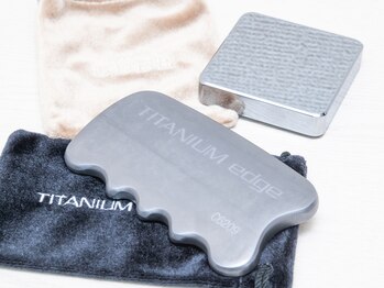 アウル(Auru)/全身マッサージに使うエッジ。