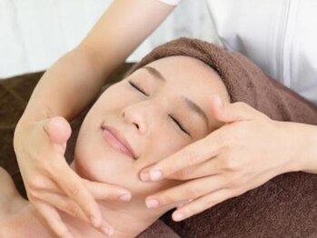 リリウムガーデン(Lilium Garden)の写真/脱ファンデーション！全ての年齢層の方に肌結果をお約束します★お肌の悩みから解放されませんか？