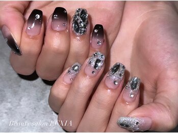 エクシア(ECXIA)/ジェルネイル10本やり放題