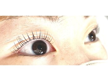 グリン(grin)/まつ毛パーマ