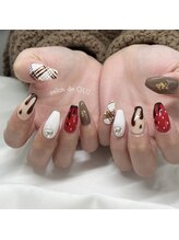 サロンドウイ(salon de OUI)/チョコレートネイル