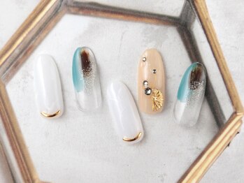 ダリア ネイル バイ テラス(Dahlia nail by TERRACE)の写真/大人女性の心を掴む上品なデザインを多数ご用意!アートし放題コースも◎あなただけの指先を彩ります♪
