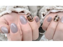 レディエントネイルズ(RADIANT Nails)/チェックネイル