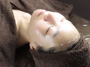 ホワイトアクア 広島店(WHITE AQUA)/ハーブピーリング/毛穴/小顔