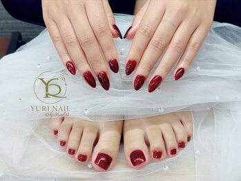 ユリナリタ(YuRi Narita)/