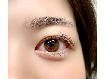 アウラニ(AULANI)/ラッシュリフト〈まつげパーマ〉