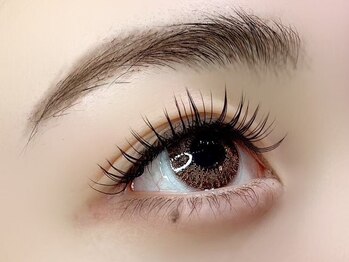 ココラッシュ 日暮里店の写真/ナチュラルなボリューム感で目ヂカラUP★自まつ毛が弱い方/細い方でも大丈夫♪