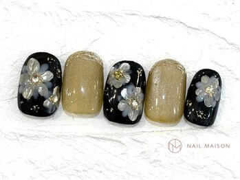 ネイルメゾン 池袋店(NAIL MAISON)/ゴールドフラワーネイル¥8000
