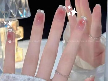 チーク×マグネットネイル