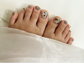 ネイルモア 藤が丘店(nail mor.)/フット90分フリー