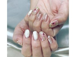 フラワーネイル
