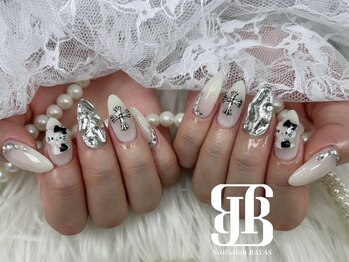 ネイルサロンレイアス(RAYAS)/ホワイト埋めつくしネイル