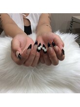 黒ネイル
