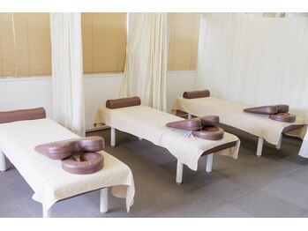 鷺沼駅前整骨院 鍼灸マッサージ院/清潔な案内です！