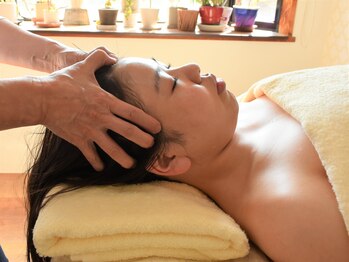 ユキ(YUKI)/アーユルヴェーダ/ヘッドスパ