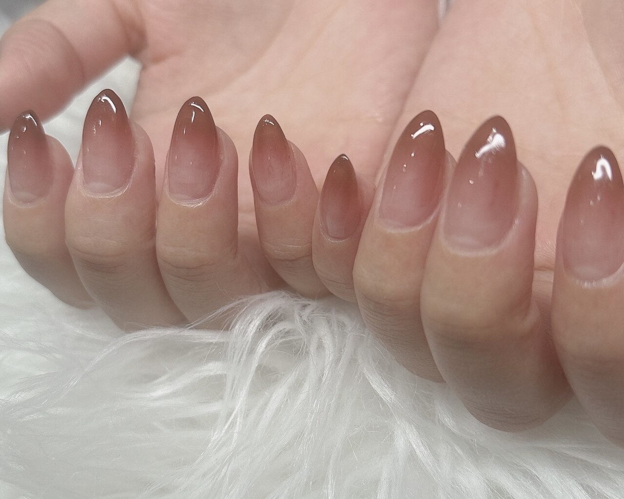 2026年春トレンド】ニュアンス ガーリーのネイルデザイン集｜人気順