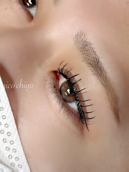 ニコットチヨ(nico'chiyo)/束感マツエク　120本