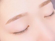 Lashure Eyelash & Eyebrow Salon【5/1　OPEN（予定）】の雰囲気（眉毛ワックスで産毛と古い角質まで取ってスッキリ♪）