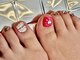 モアネイルズ(MORE-NAILS)の写真/【大人女性のオシャレは足元から★】素足でも気分の上がるお洒落を♪シンプル～トレンド感あるデザインまで