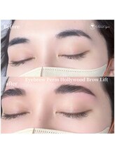 スウィートアイズ(Sweet eyes)/ハリウッドブロウリフト