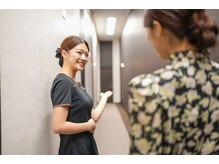 【結果に自信！】最新痩身ダイエットハイパーナイフ＋EMS＋骨盤矯正6回SET¥8800コースのご紹介★★