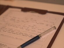 グレイ(GRAY)/カイロプラクティック 肩甲骨 顔