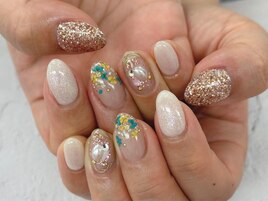 【森】キラキラ押し花ネイル