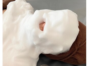 アマテ(Amate)/濃密クレイ泡洗顔人気です！