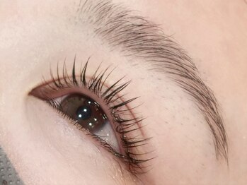 アンベリール(EMBLLIR)の写真/豊富なロッドで理想のお目元を叶えます☆何を選べばいいのか迷う方も一緒にデザインを決めていきましょう♪