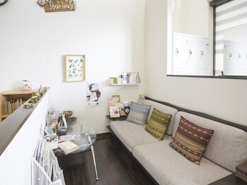 フォーリーフ four leaf/内観