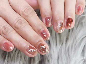 ショウネイル(show nail)/ジェル＊おまかせやり放題