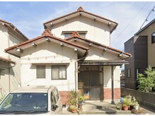 二階建ての一軒家となります。