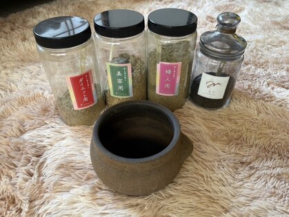 ヨモギノモリ(Yomogi no mori)の写真