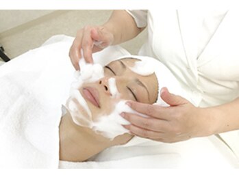 エステティックサロン ソル/ハーブピーリング工程【2】