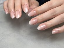 ラフィーナ(RAFFINA)/べイビーブーマーネイル